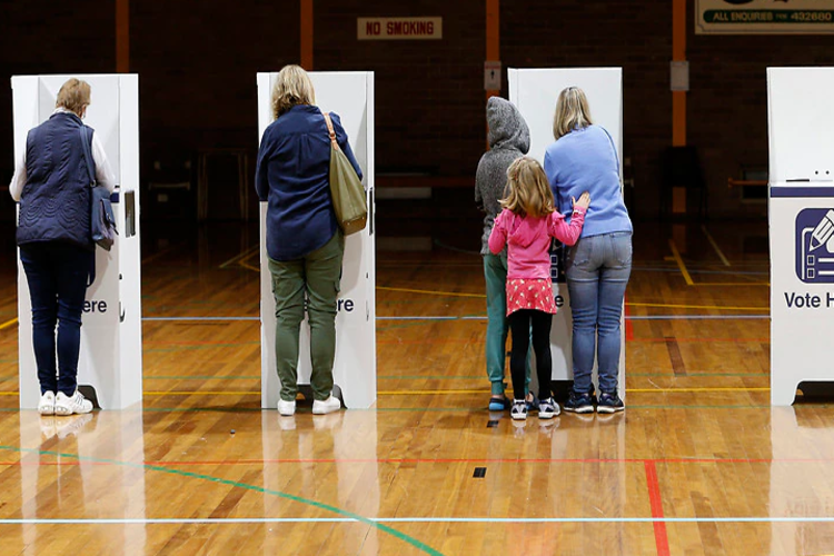ผู้มีสิทธิเลือกตั้ง NSW มุ่งหน้าสู่การเลือกตั้งใน Super Saturday